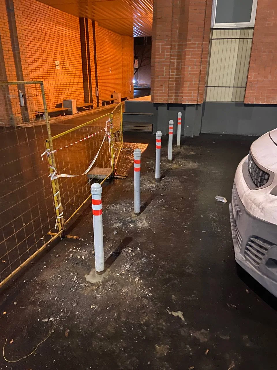 Столбики ограждения